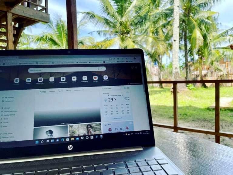 Siargao Sunflower Suites General Luna  Esterno foto