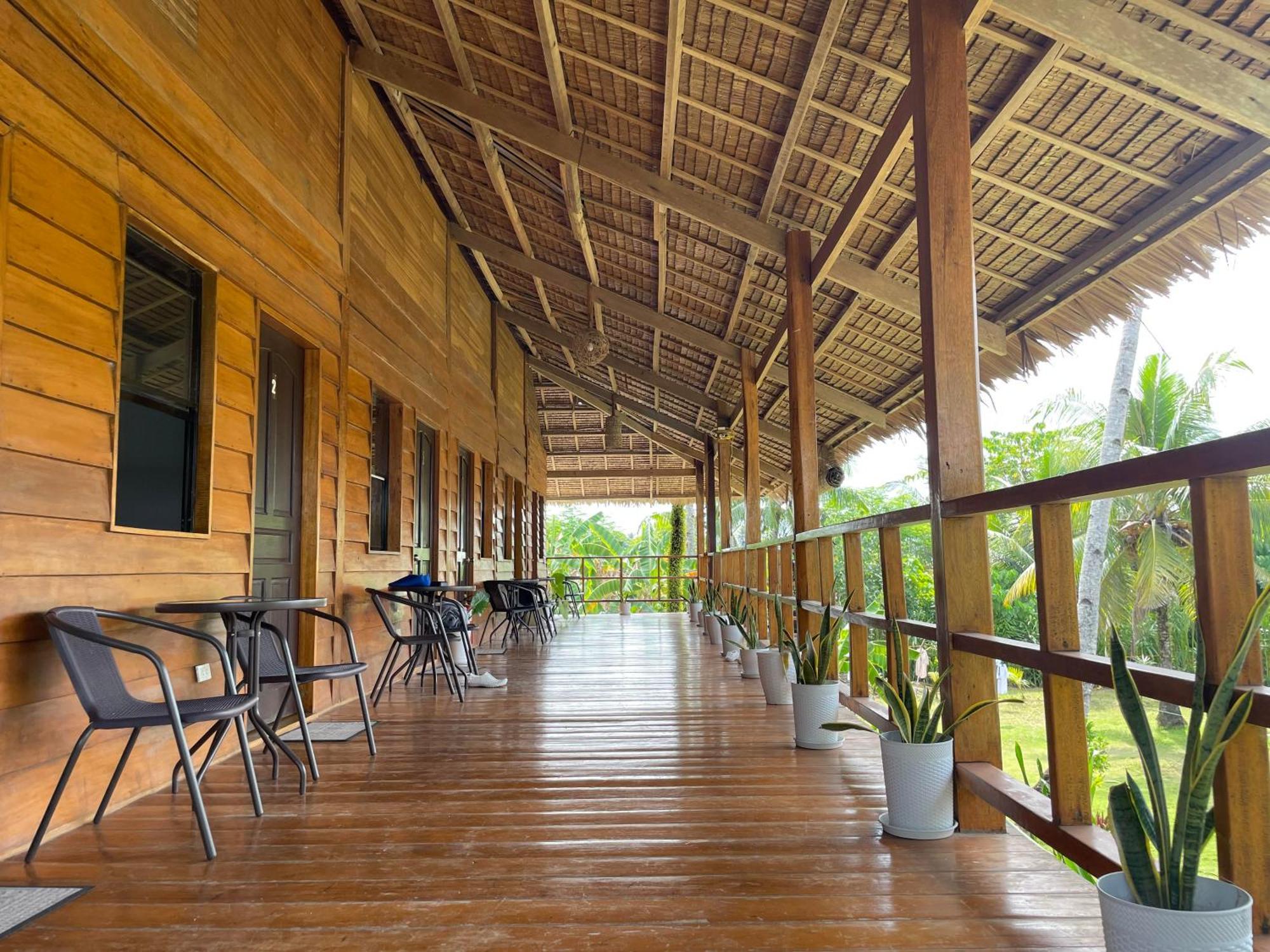 Siargao Sunflower Suites General Luna  Esterno foto