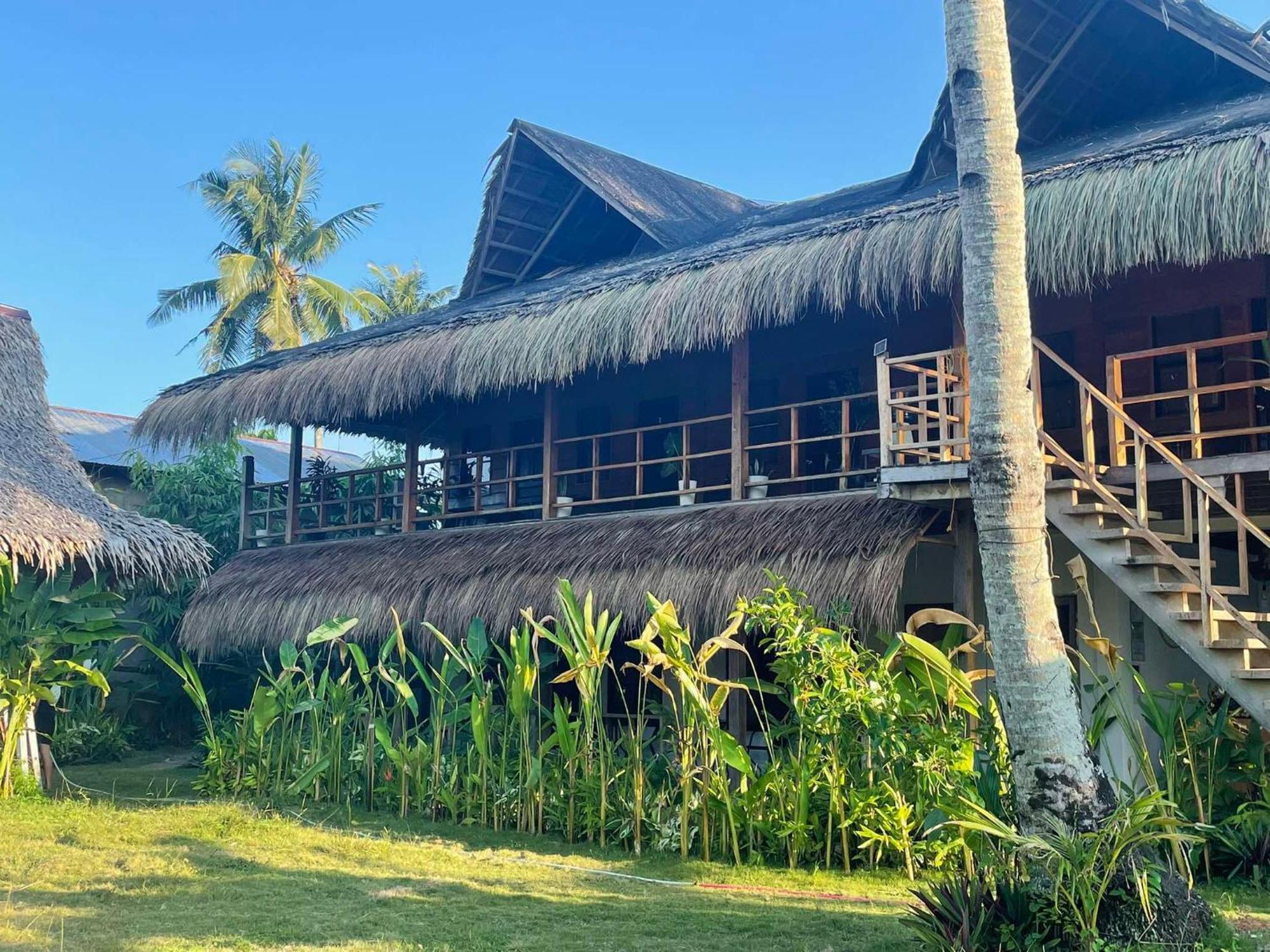Siargao Sunflower Suites General Luna  Esterno foto