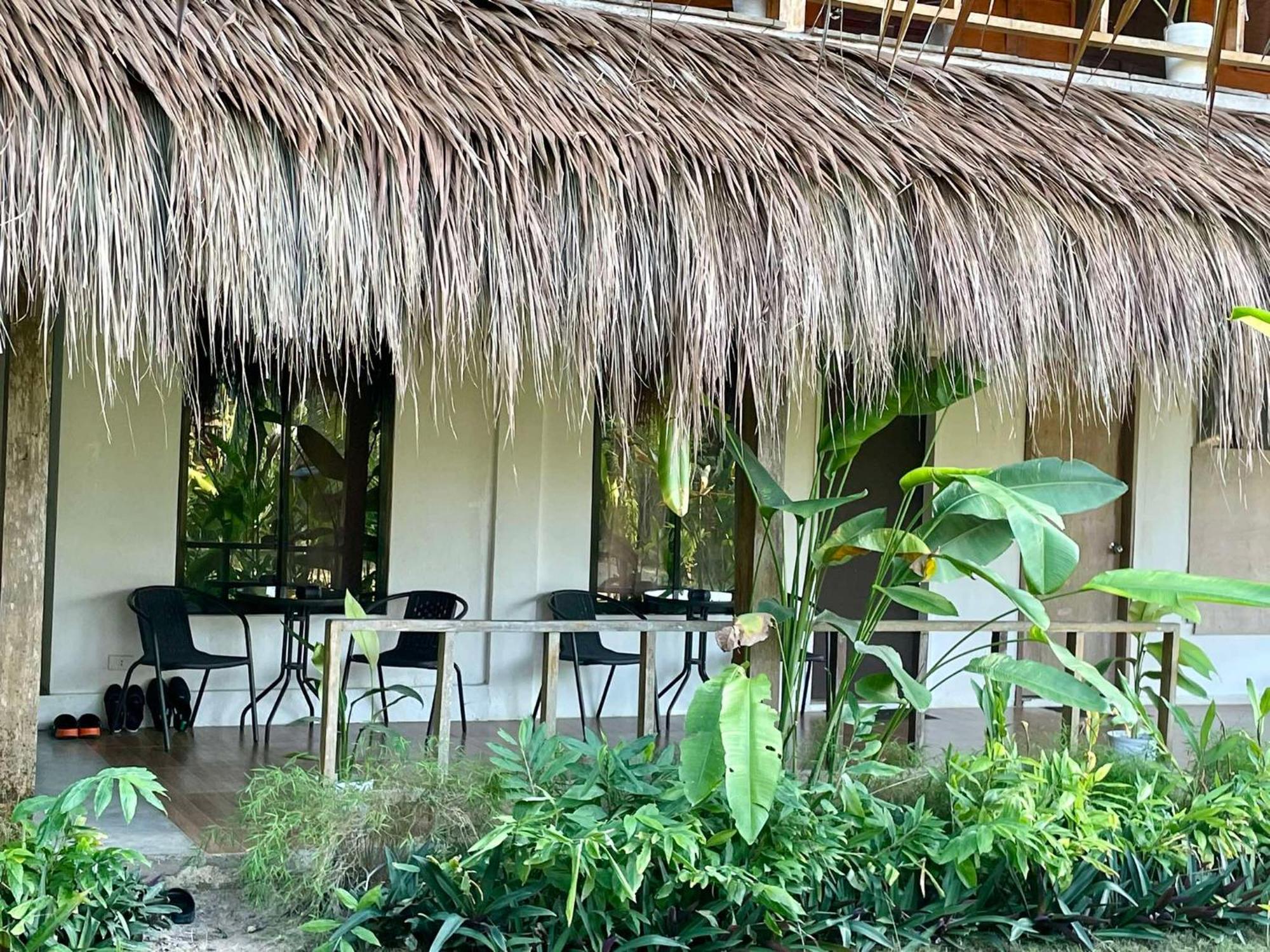 Siargao Sunflower Suites General Luna  Esterno foto
